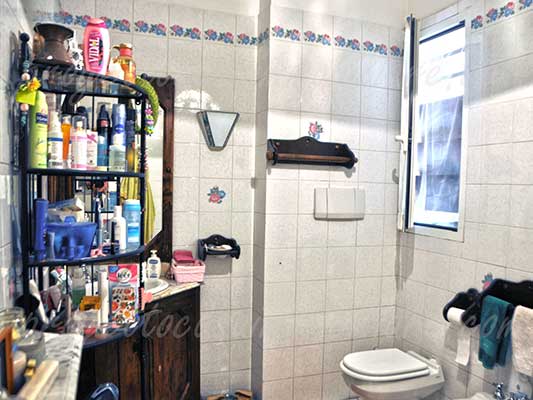 Arenzano vendita casa con doppi servizi